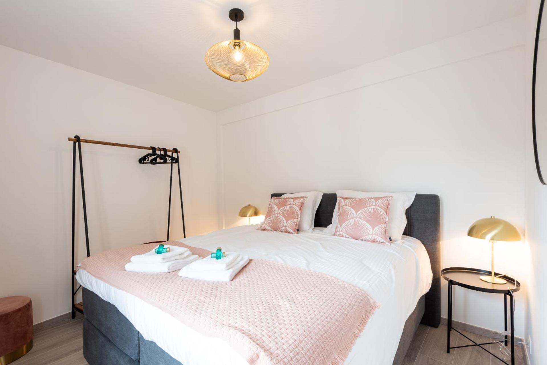 Spacious Penthouse For 8 People In The City Centre Ostenda Esterno foto